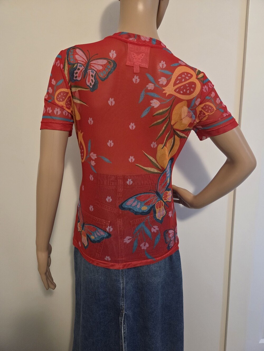 Johnny Was Jade Eleanor Short Sleeve Mesh Tee In Ekaterina ( Red) - Picture 6 of 10